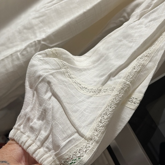 UPDATED! 🤍😍 Spell Milla Gown NWT Sz M Color: cream/white! 🤍😍 - Picture 13 of 16